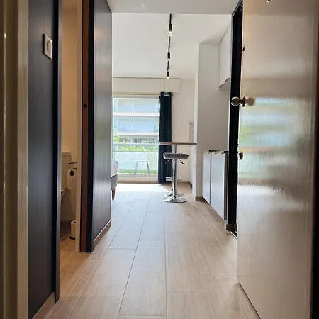 Cosy Appartement, Centre-ville Cannes, Terrasse, Clim Lägenhet *