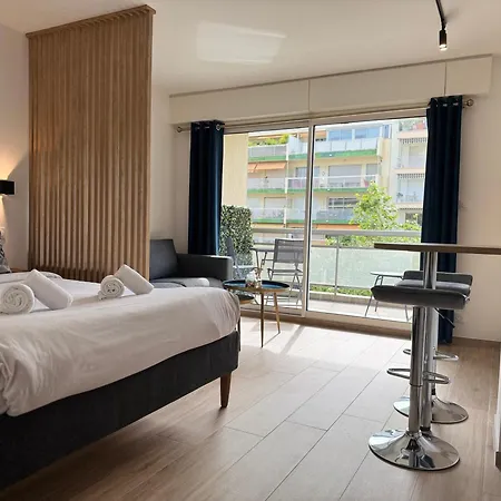 Cosy Appartement, Centre-ville Cannes, Terrasse, Clim Lägenhet